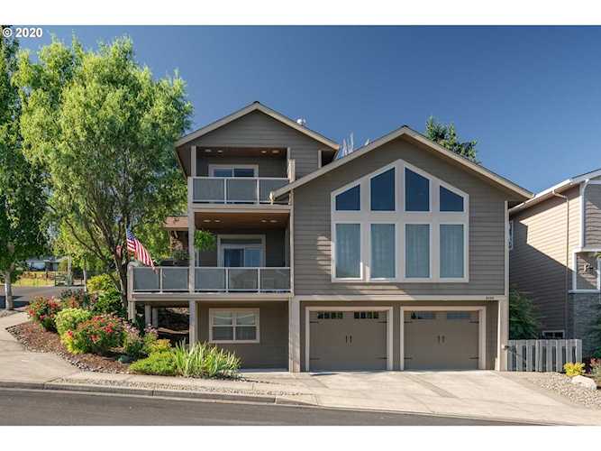 2222 35th St Washougal, WA 98671