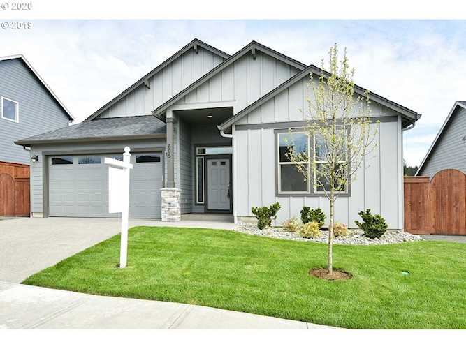 803 E Tanoak Ave La Center, WA 98629