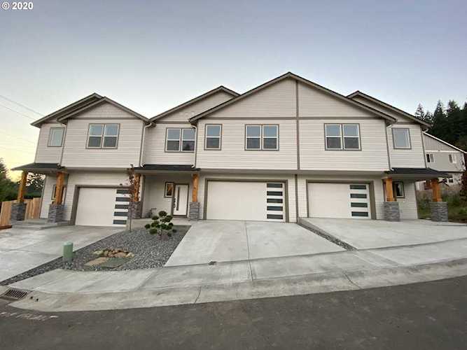 1721 N 24th Ct Washougal, WA 98671