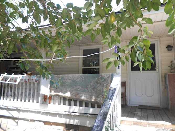 607 Mercury St Charlotte, NC 28205