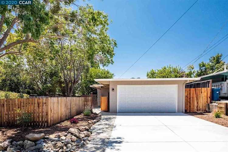 207 Carolos Dr Pacheco, CA 94553