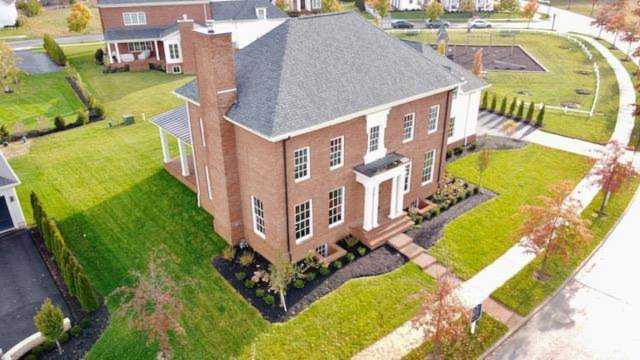 7018 Hanbys Loop New Albany, OH 43054