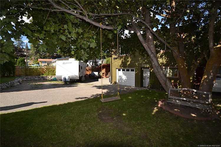 3353 Mcmillan Road West Kelowna, BC V4T1G9