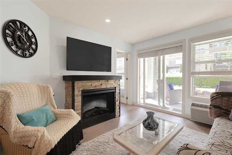 539 Yates Road Kelowna, BC V1V2T8