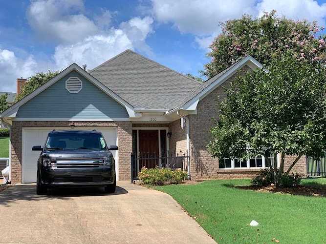 1200 Azalea Cove Oxford, MS 38655