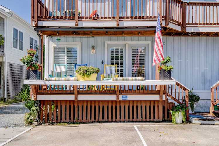 6 E Asheville Street Wrightsville Beach, NC 28480