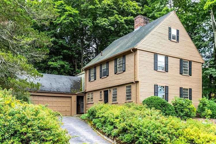 29 Winslow Rd Winchester, MA 01890