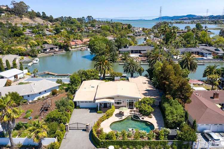 320 Point San Pedro Road San Rafael, CA 94901
