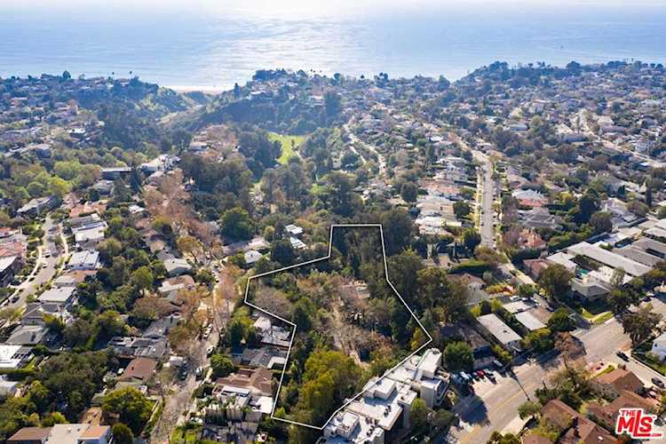 631 N Marquette Street Pacific Palisades, CA 90272