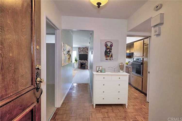 5870 Green Valley Circle #229 Culver City, CA 90230