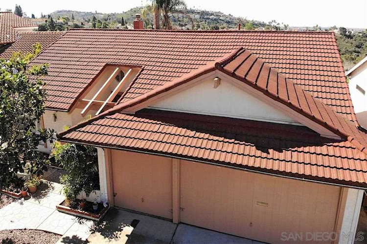 7966 Laurelridge Rd San Diego, CA 92120