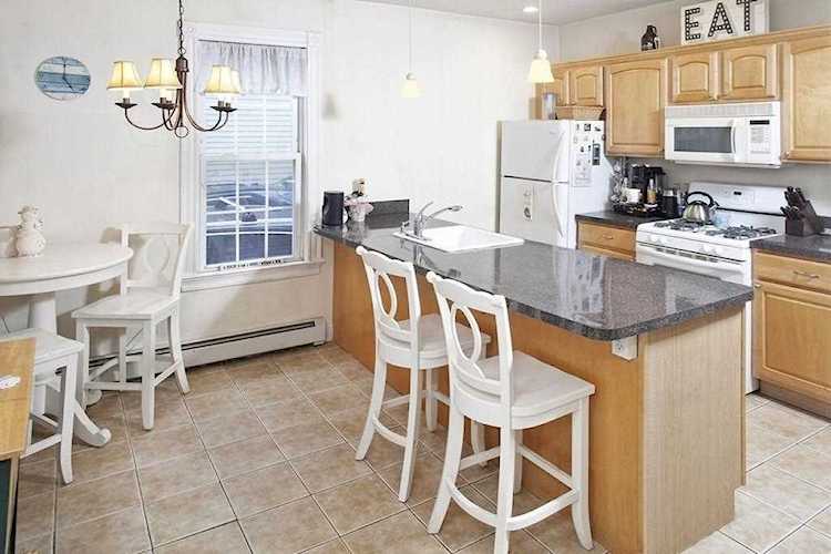 250 Athens Street #1 Boston, MA 02127