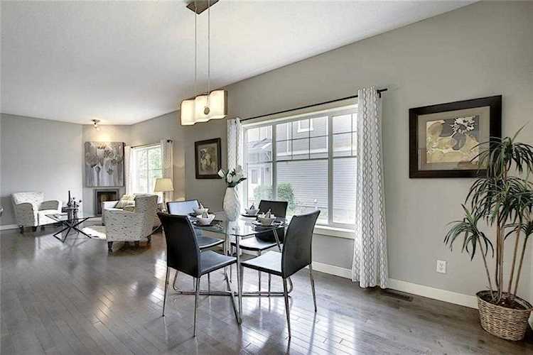 281 Cougar Ridge Dr SW #1506 Calgary, AB T3C 0M6