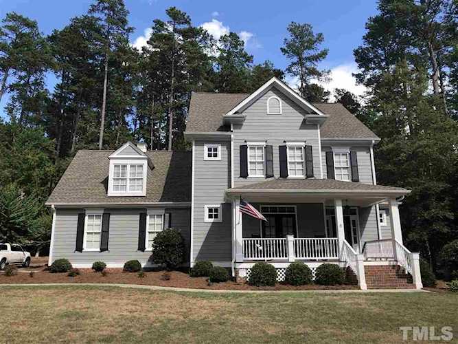 6 Fairwoods Drive Durham, NC 27712