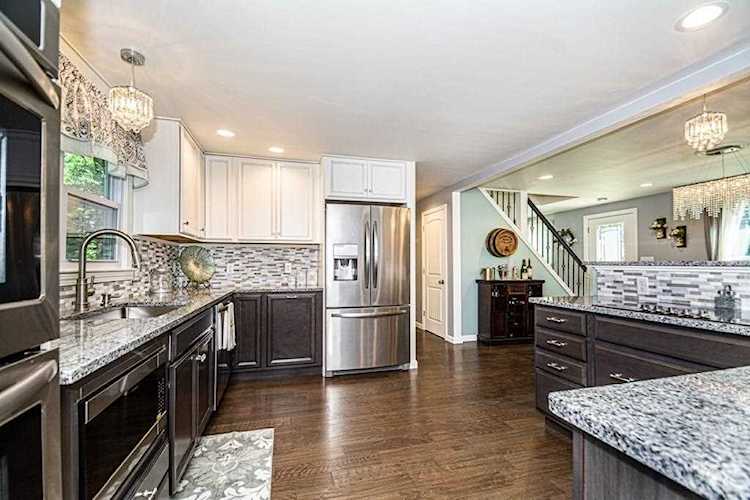82 Greenwood Rd Andover, MA 01810
