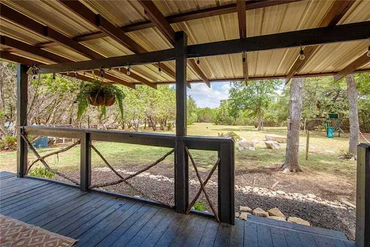 500 Buckskin Pass Driftwood, TX 78619