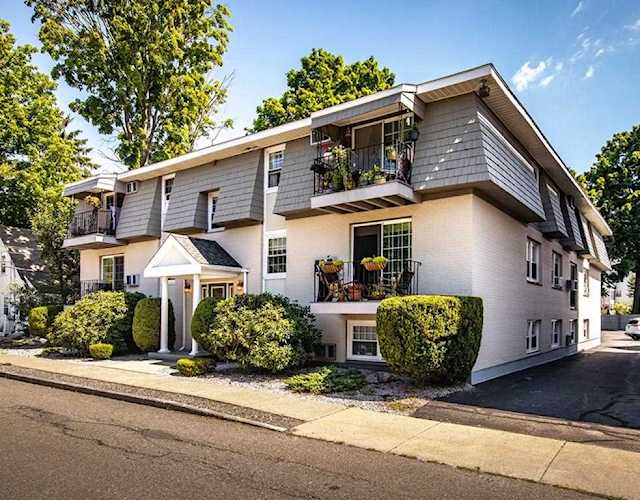 13 Summer Street #2 Westborough, MA 01581