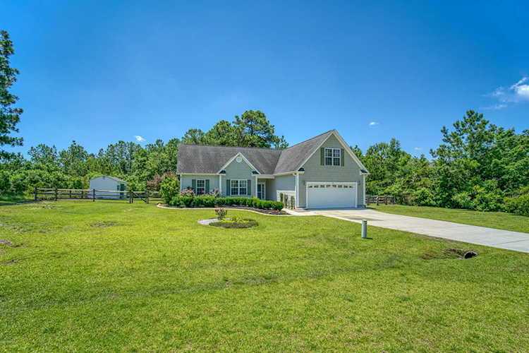 111 Morris Drive Hampstead, NC 28443