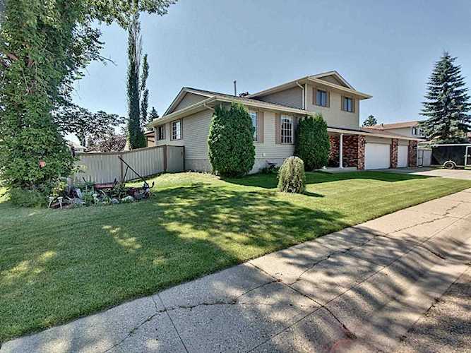 11105 157A Avenue Edmonton, AB T5X 4Y2