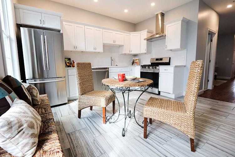 40 Wayland #3 Boston, MA 02125