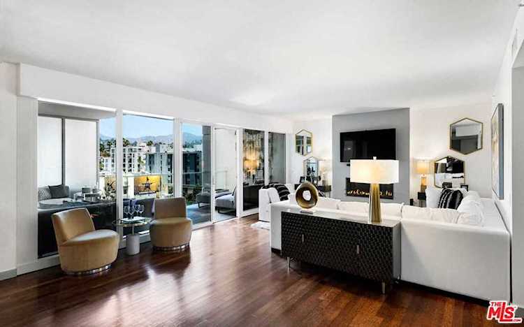 6250 Hollywood Boulevard #6E Los Angeles, CA 90028