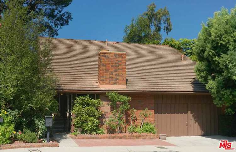 10218 Autumn Leaf Circle Los Angeles, CA 90077