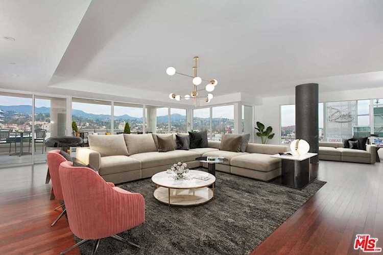 6250 Hollywood #PH12A Los Angeles, CA 90028