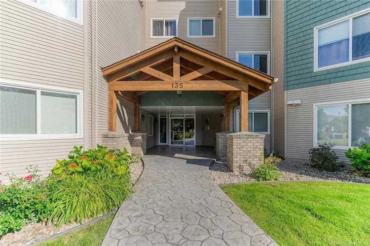 135 Ziprick Road Kelowna, BC V1X4H2