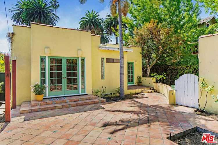 2238 Walnut Avenue Venice, CA 90291