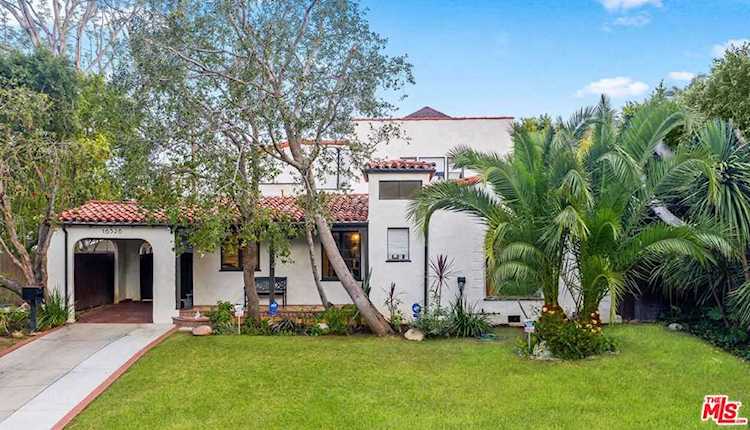 16526 Las Casas Place Pacific Palisades, CA 90272