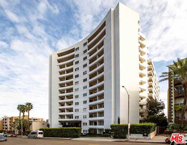7250 Franklin Avenue #904 Los Angeles, CA 90046