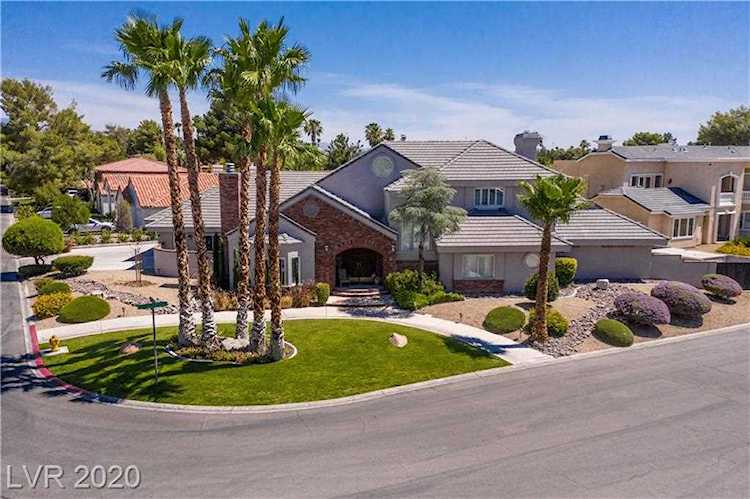 225 Desert View St Las Vegas, NV 89107