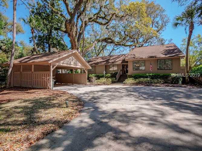 24 Promontory Ct Hilton Head Island, SC 29928