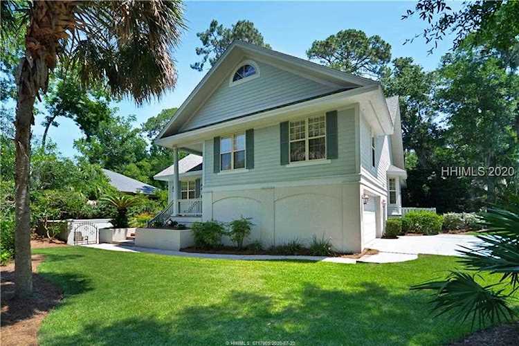 3 Sandhill Crane Rd Hilton Head Island, SC 29928