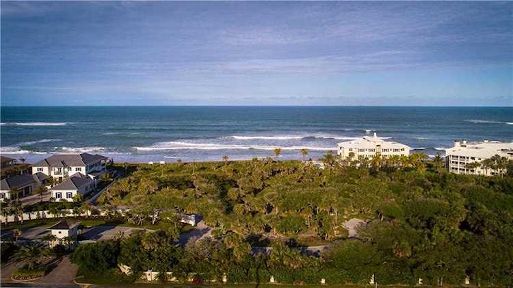 9020 Rocky Point Dr Vero Beach, FL 32963
