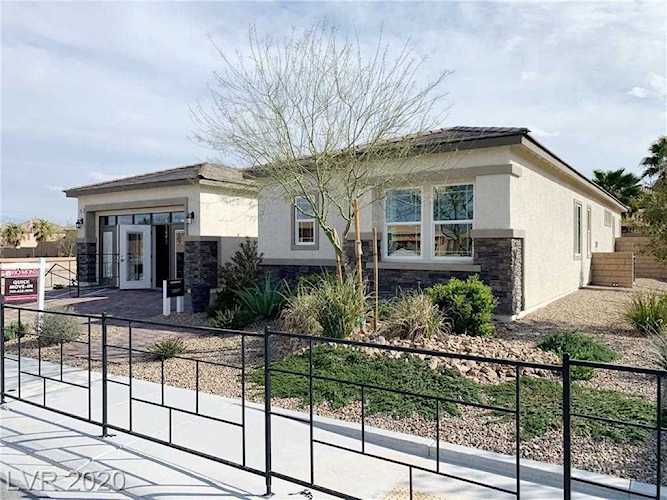 907 Jason Alexander Ave North Las Vegas, NV 89031