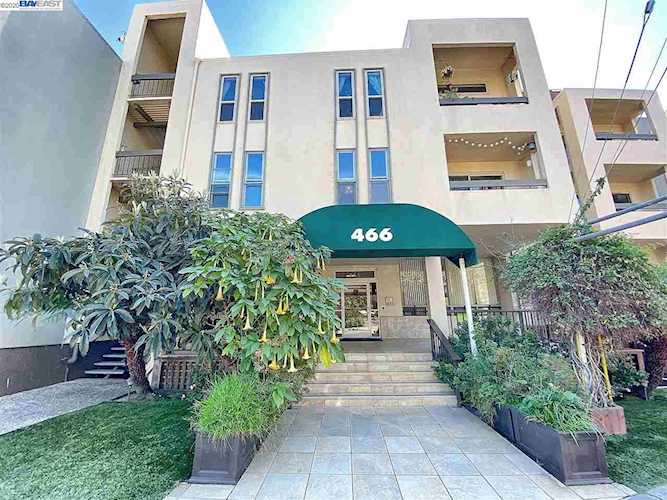 466 Crescent St Oakland, CA 94610