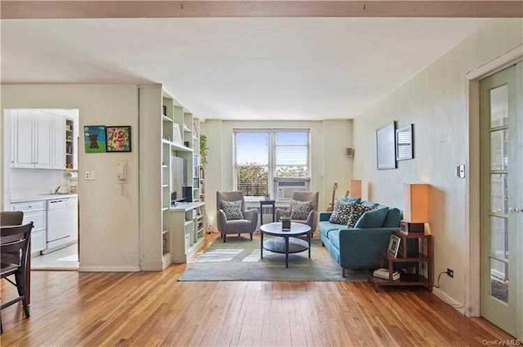 3512 Oxford Avenue #6C Bronx, NY 10463
