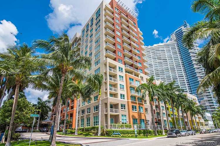 2000 N Bayshore Dr #PH1607 Miami, FL 33137