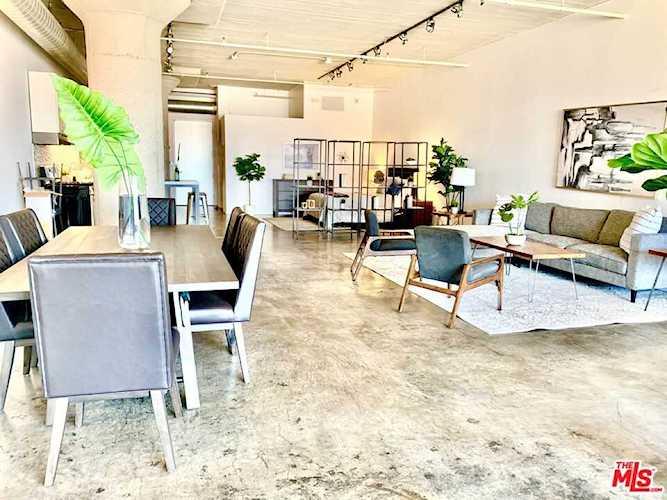 1855 Industrial Street #415 Los Angeles, CA 90021