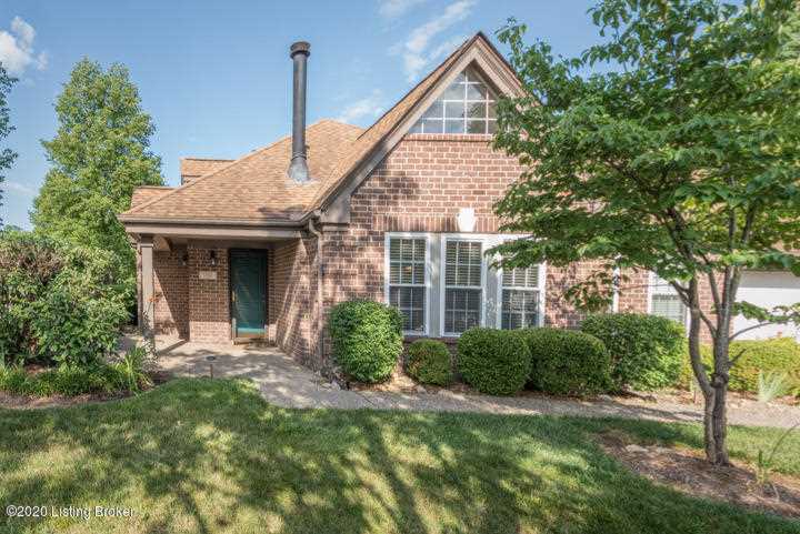 1301 Eastbridge Ct Louisville, KY 40223