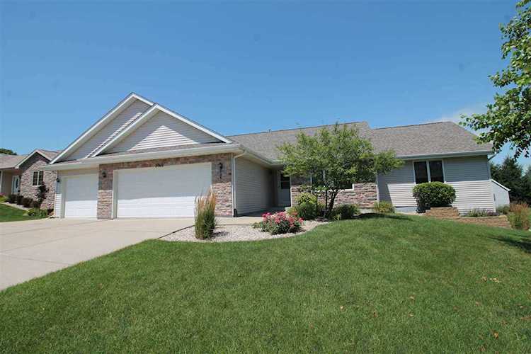 3766 Ridge Dr Janesville, WI 53548