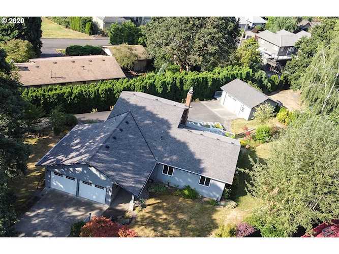 11601 SE Valley View Ter Happy Valley, OR 97086