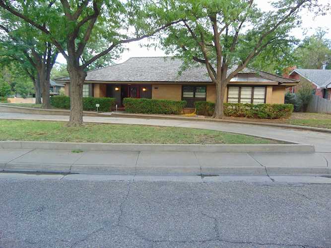 2501 Harmony ST Amarillo, TX 79106