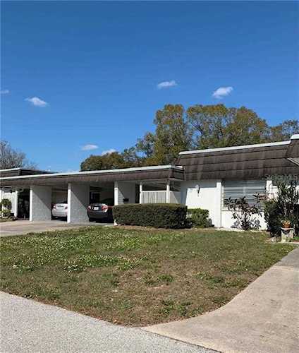 1264 Belleflower St #126 Sarasota, FL 34232