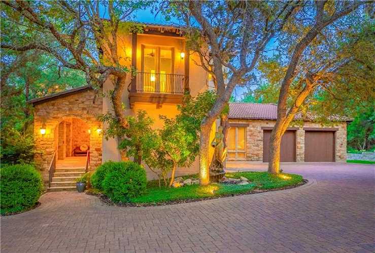 17501 Navigation LN Lago Vista, TX 78645