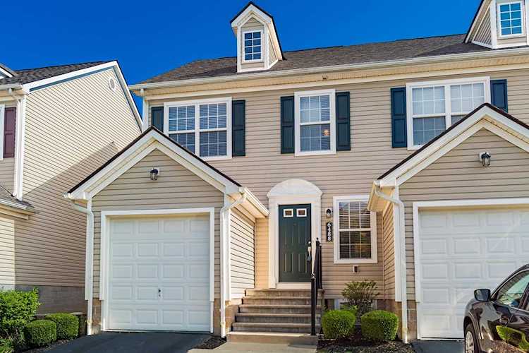 6488 Ash Rock Circle Westerville, OH 43081