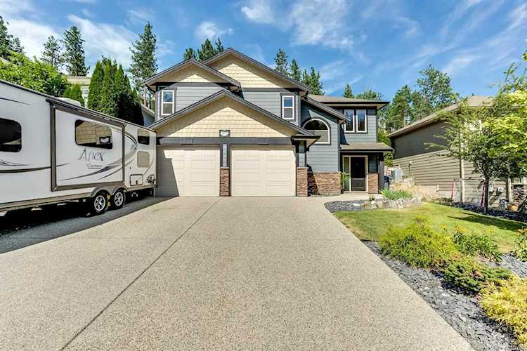 1472 Rosewood Drive West Kelowna, BC V1Z4B5