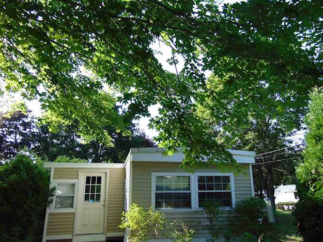 2 Leewood Trl #2 Nashua, NH 03062