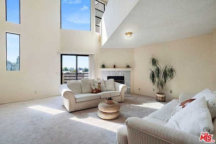 1866 N Alvarado Street Los Angeles, CA 90026